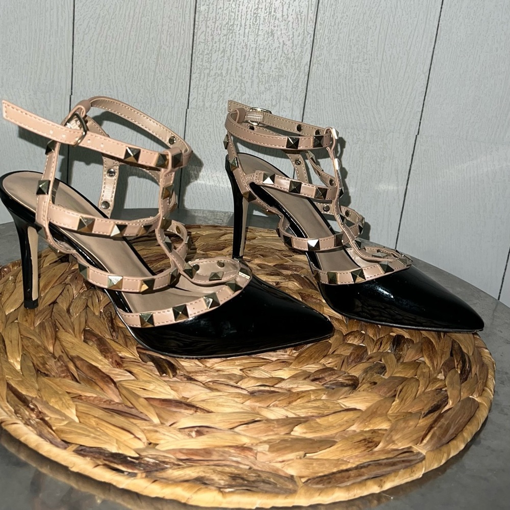 Black Strap Pumps size 7